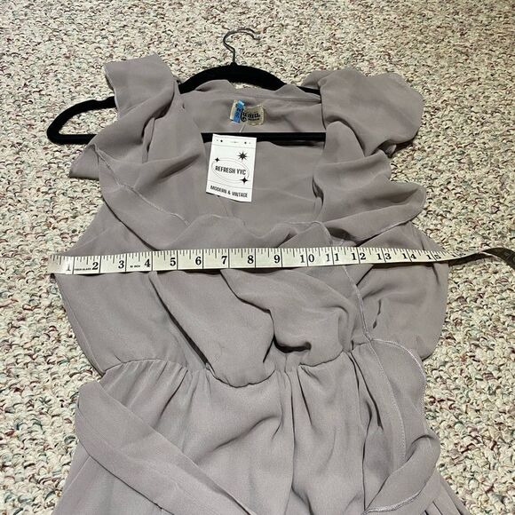 Show Me Your Mumu Grey Chiffon Ruffle Maxi Wrap Dress Womens Size Medium - Picture 3 of 4